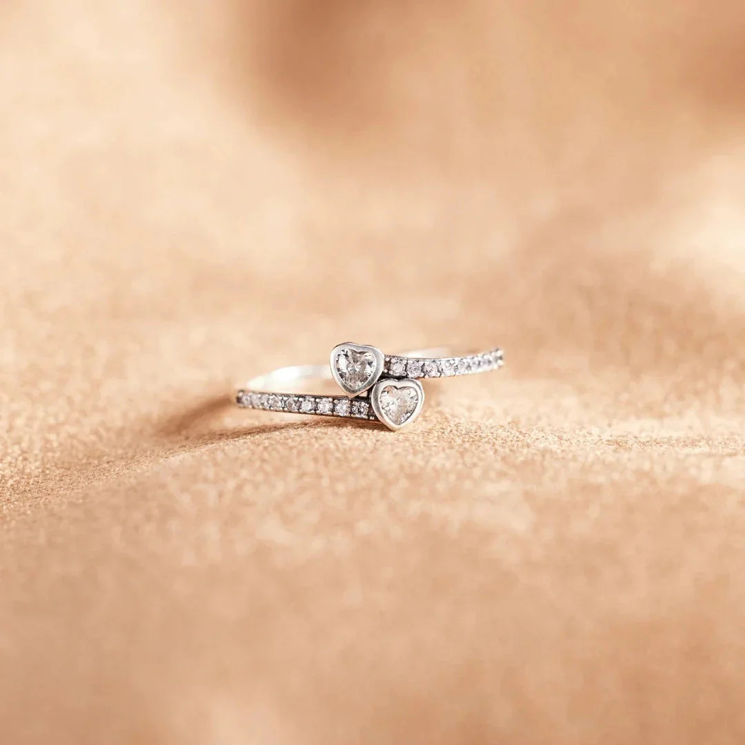 Anillo corazones circonita